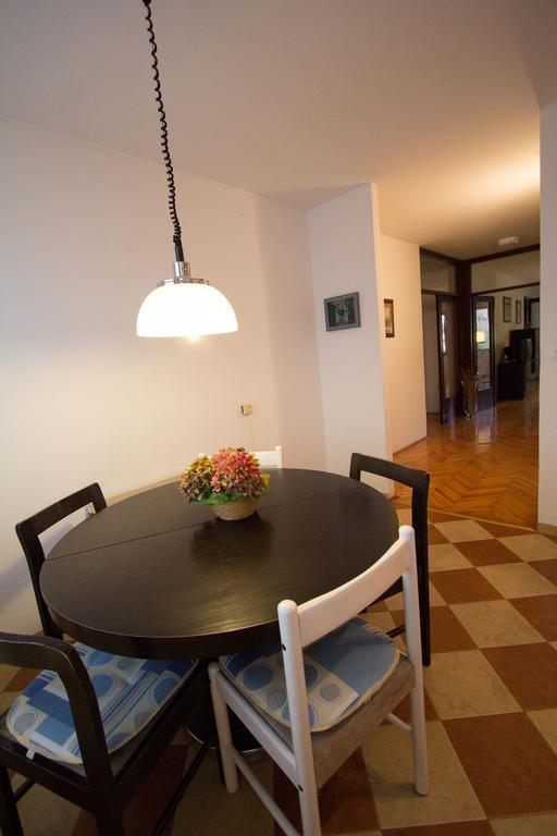 Apartment Cherry Ровінь Номер фото