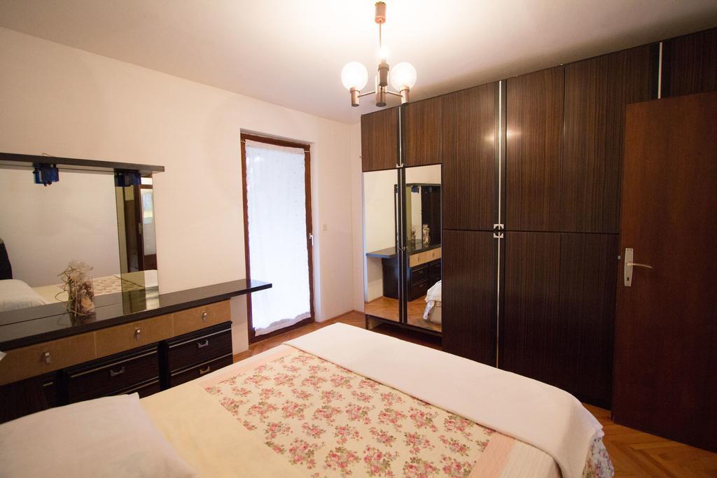 Apartment Cherry Ровінь Номер фото