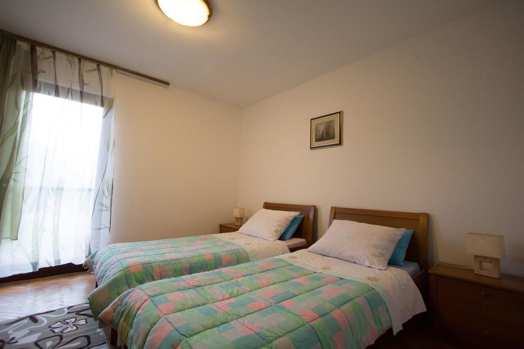 Apartment Cherry Ровінь Номер фото