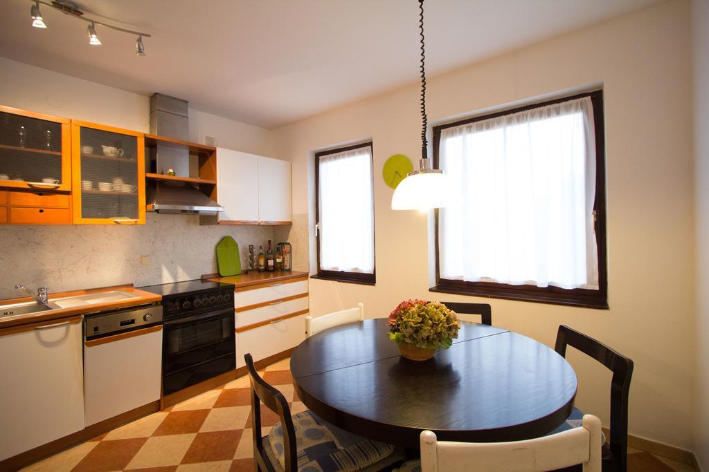 Apartment Cherry Ровінь Номер фото