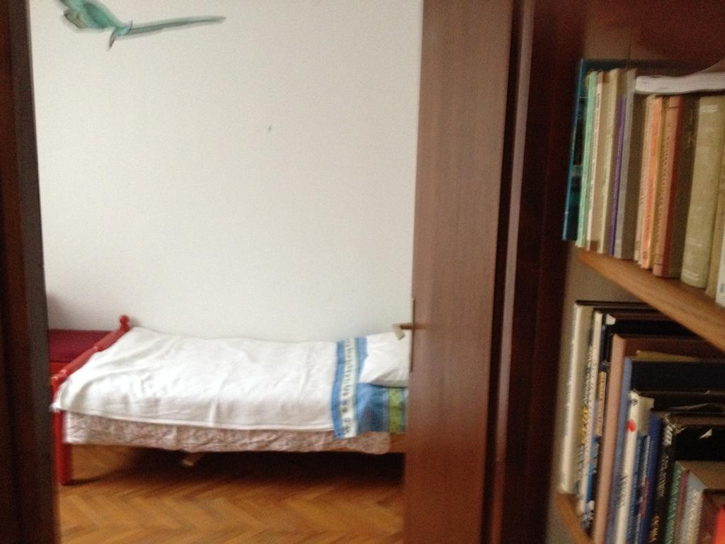 Apartment Cherry Ровінь Екстер'єр фото